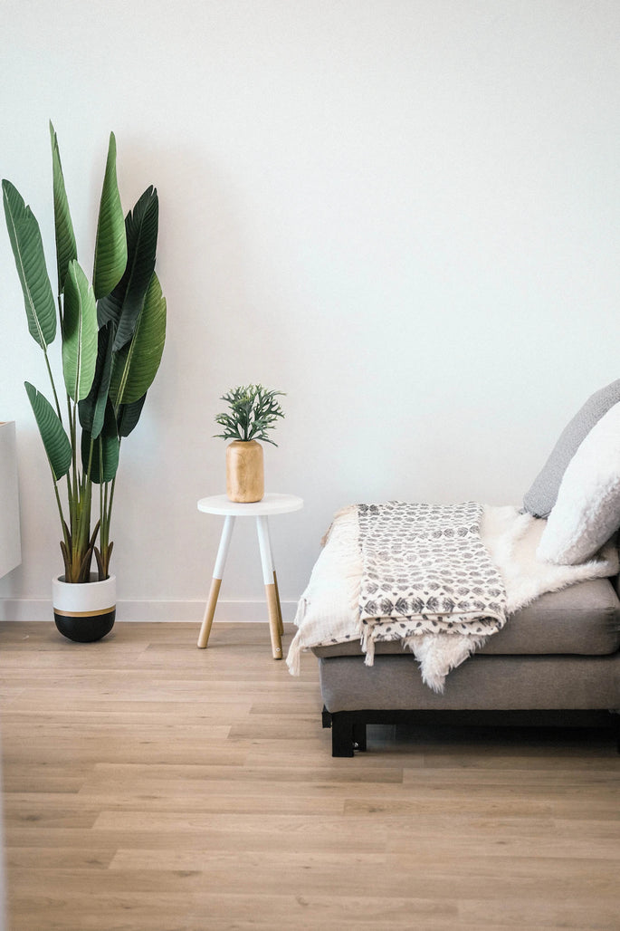 The Essential Guide to Wall Art in Home Staging